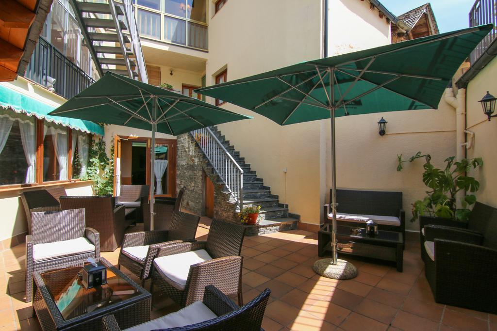 Roch Hotel Altrón Buitenkant foto